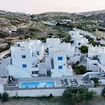 Hotel Glaronisia Pollonia