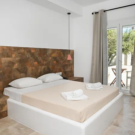 Hotell Glaronisia
