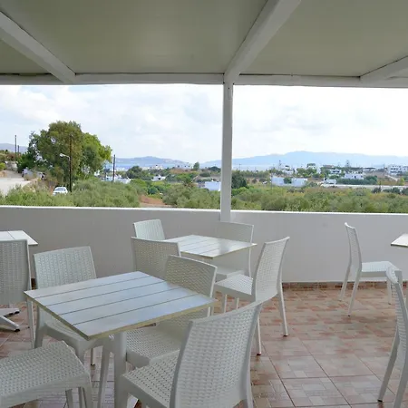 Hotell Glaronisia