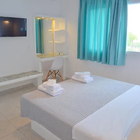 Glaronisia Hotell