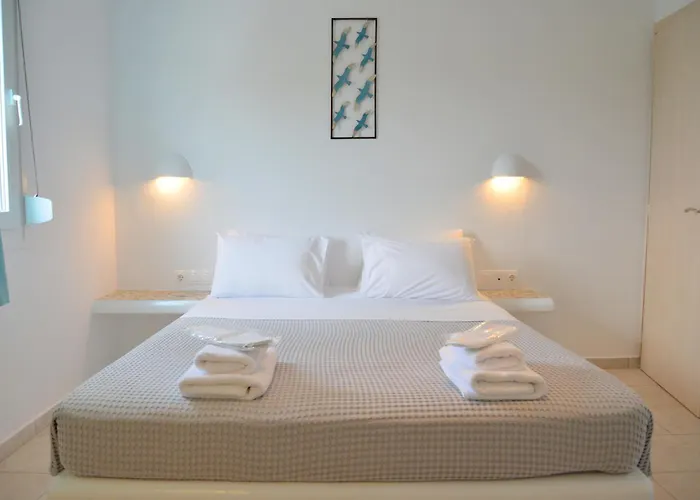 Glaronisia Pollónia