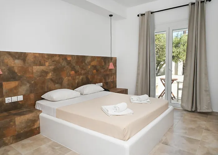 Szálloda Glaronisia